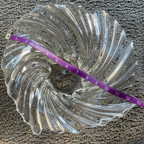 MIKASA BELLE EPOQUE BOWL/VASE/CENTERPIECE. 13” Across and almost 5” high! - Picture 1 of 5